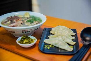 网红小吃煎粉丝