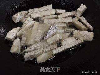 炸芋头条的做法大全,家常美味，做法大全揭秘